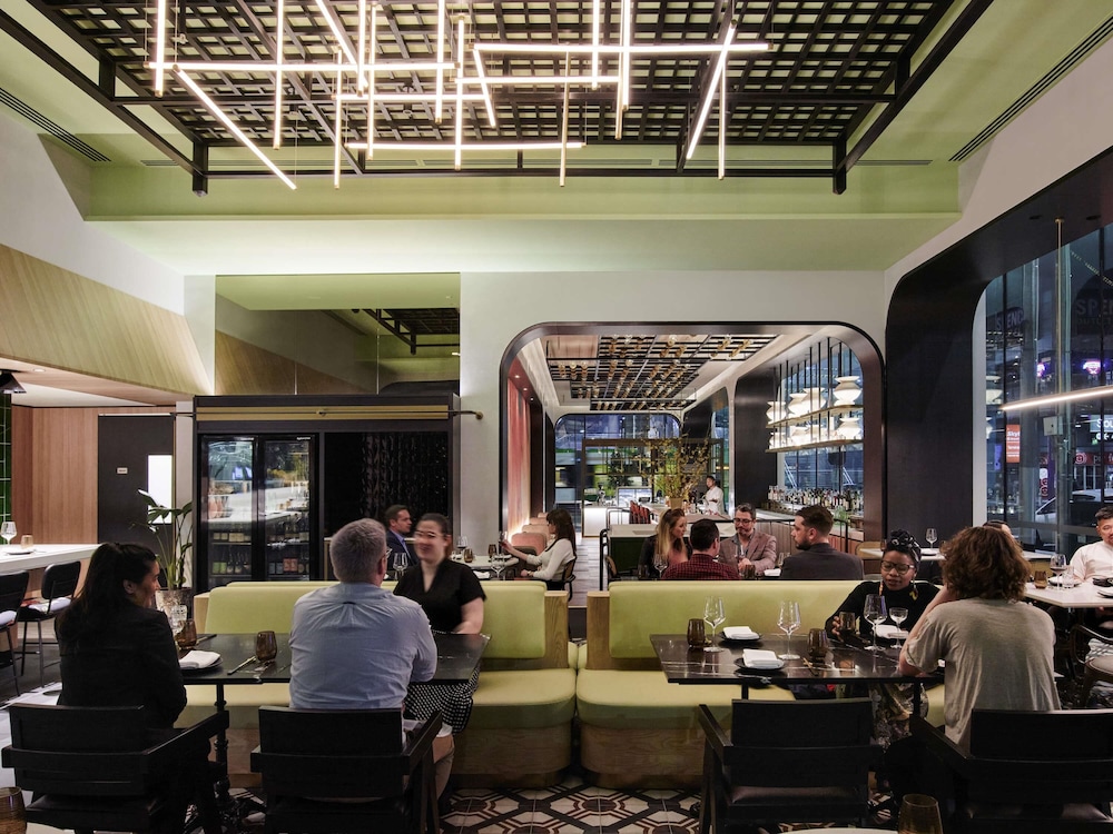 Movenpick Hotel Melbourne On Spencer 55/75