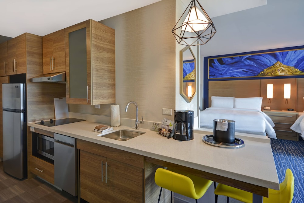 Residence Inn By Marriott New Orleans French Quarter Area/Cen B 33/44