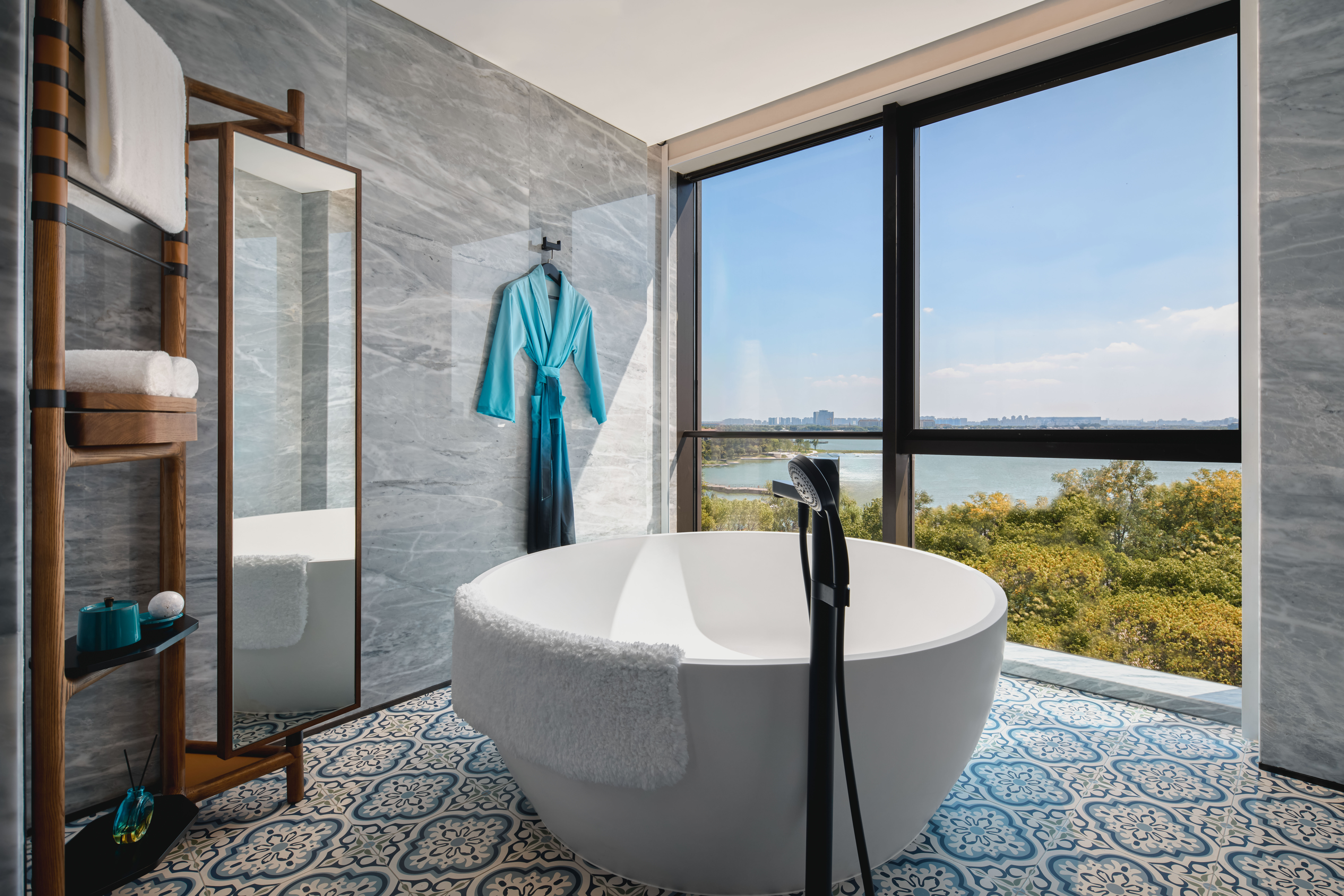 Hotel Indigo Suzhou Jinji Lake 67/68