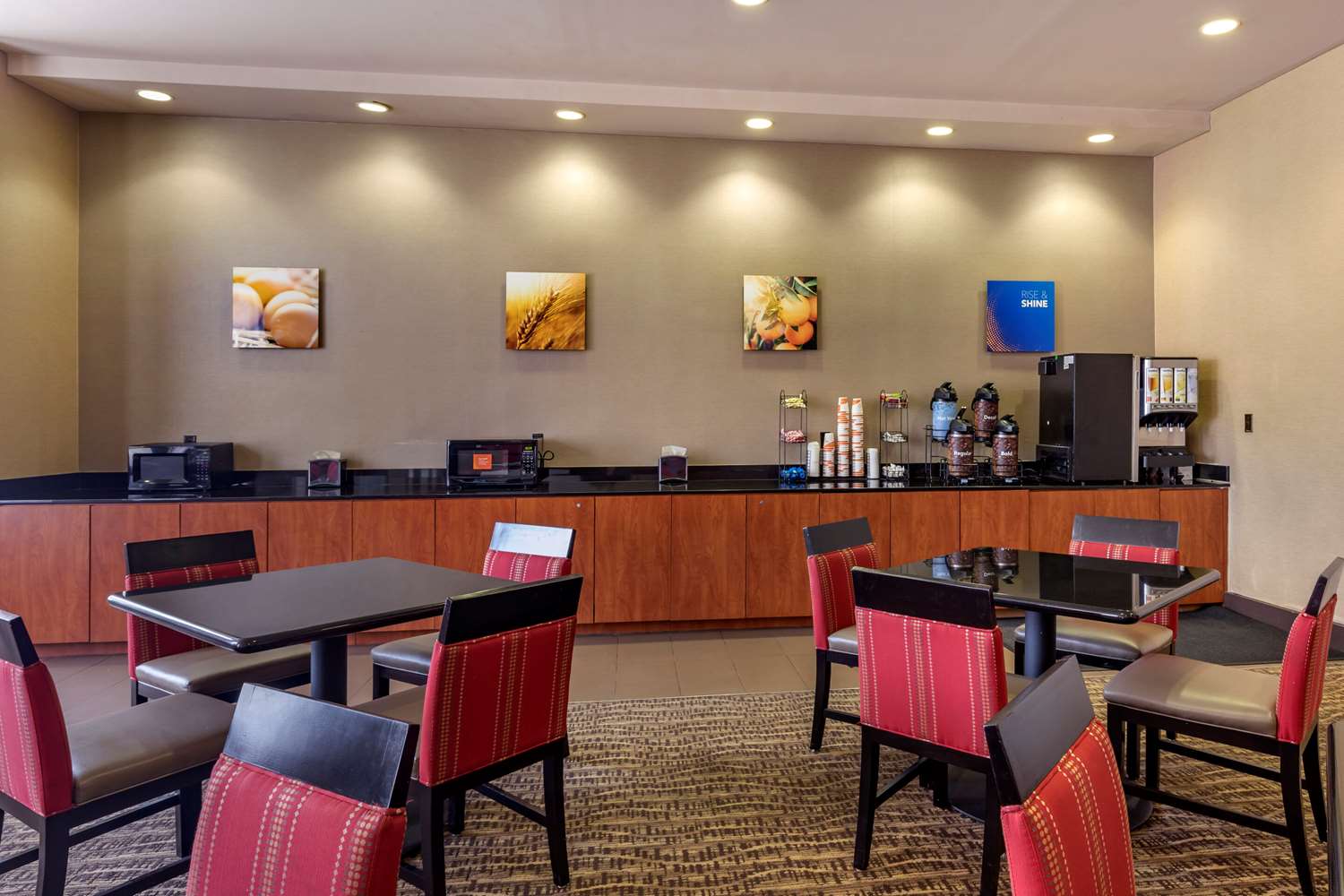 COMFORT INN DFW NORTH/IRVING 6/13