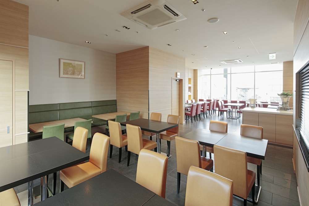 Candeo Hotels Fukuyama 38/50