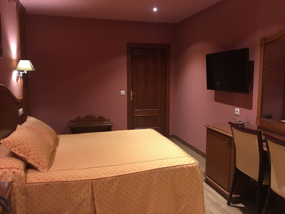 Hotel Torres I 5/50