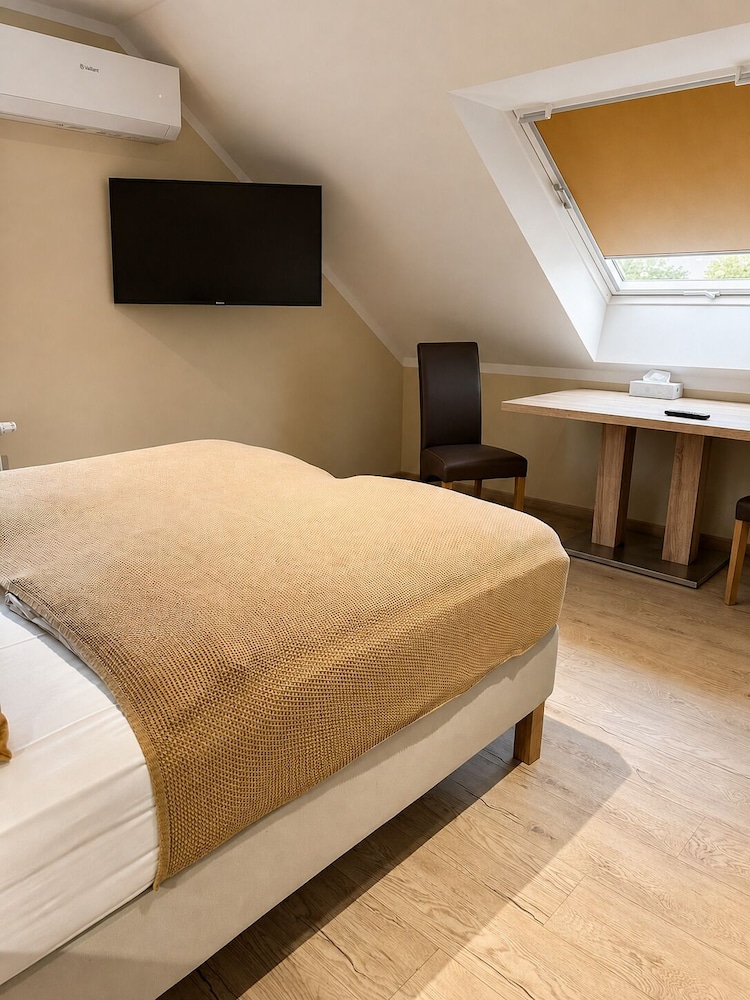 Hotel Select Suites & Aparts 20/50