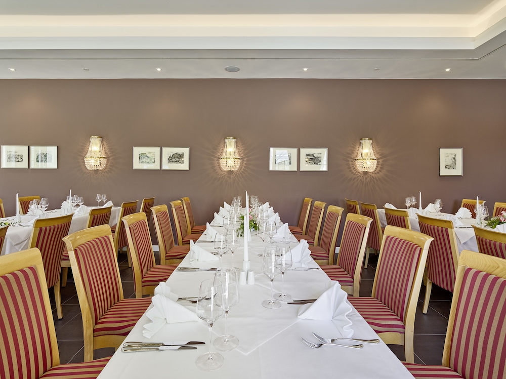 Hotel Elbresidenz an der Therme Bad Schandau 54/76