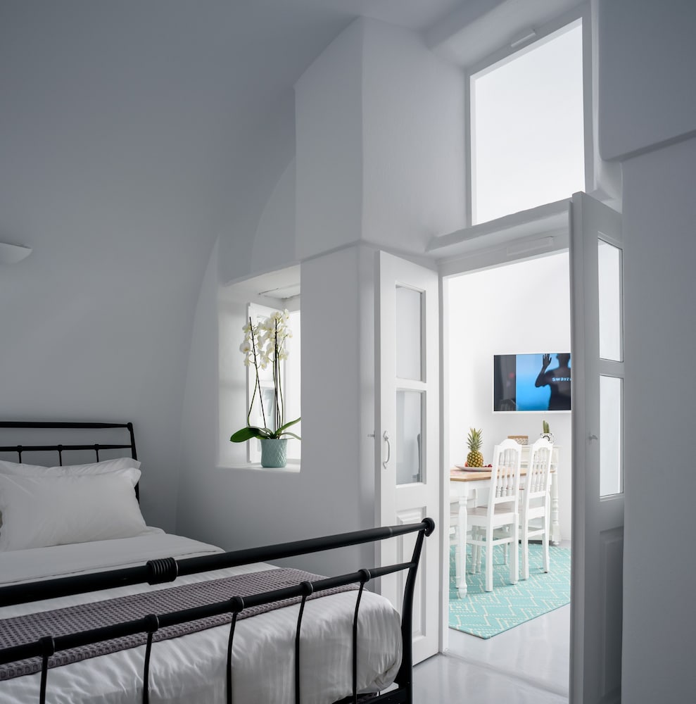 Pegasus Villa 9/50