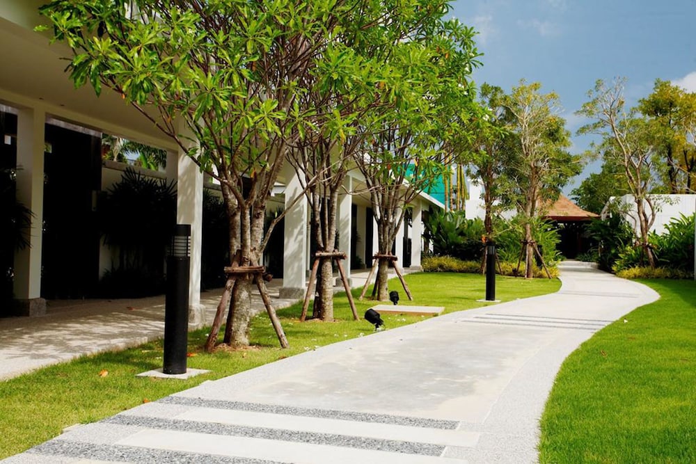 Two Villas Holiday Oxygen Style Bangtao Beach 15/18