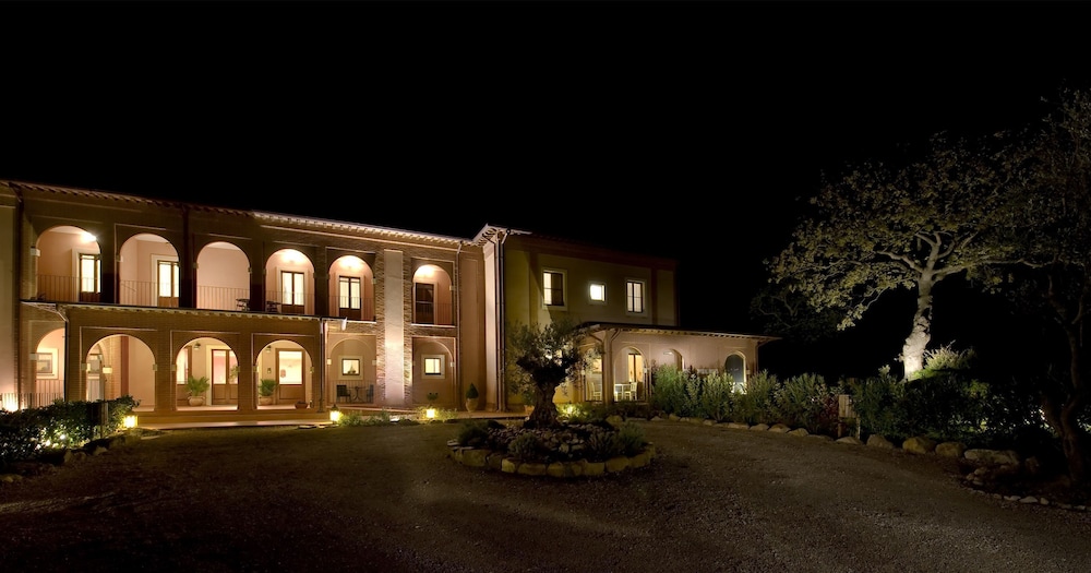 Saturnia Tuscany Hotel 2/70
