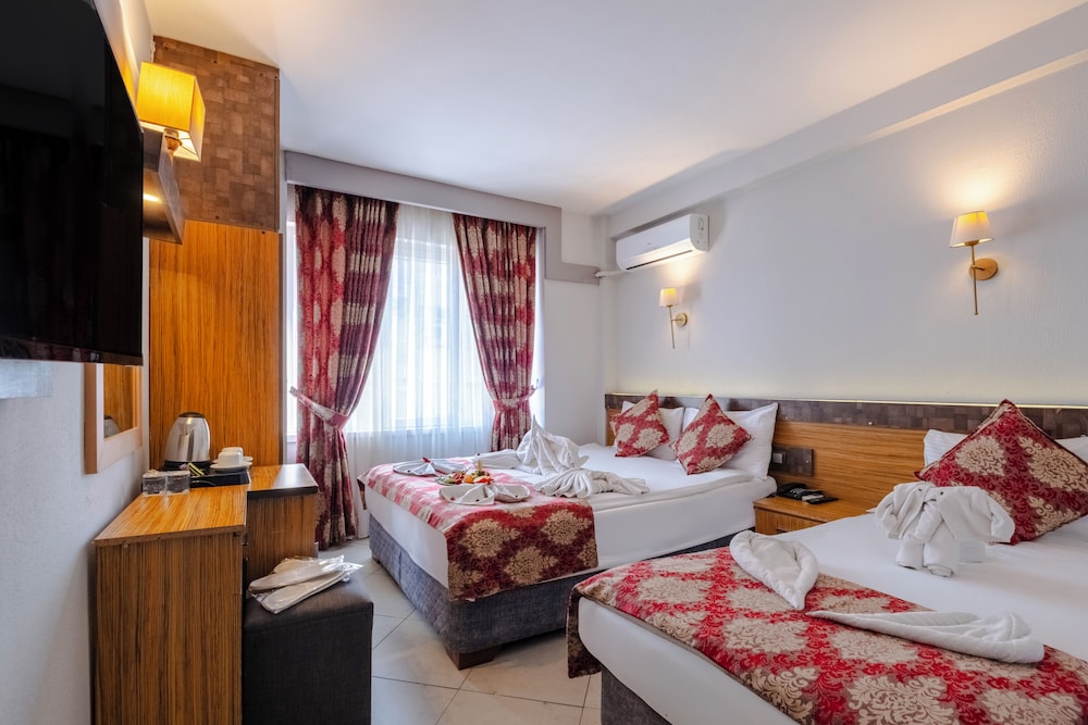 Hotel Mevre 12/50