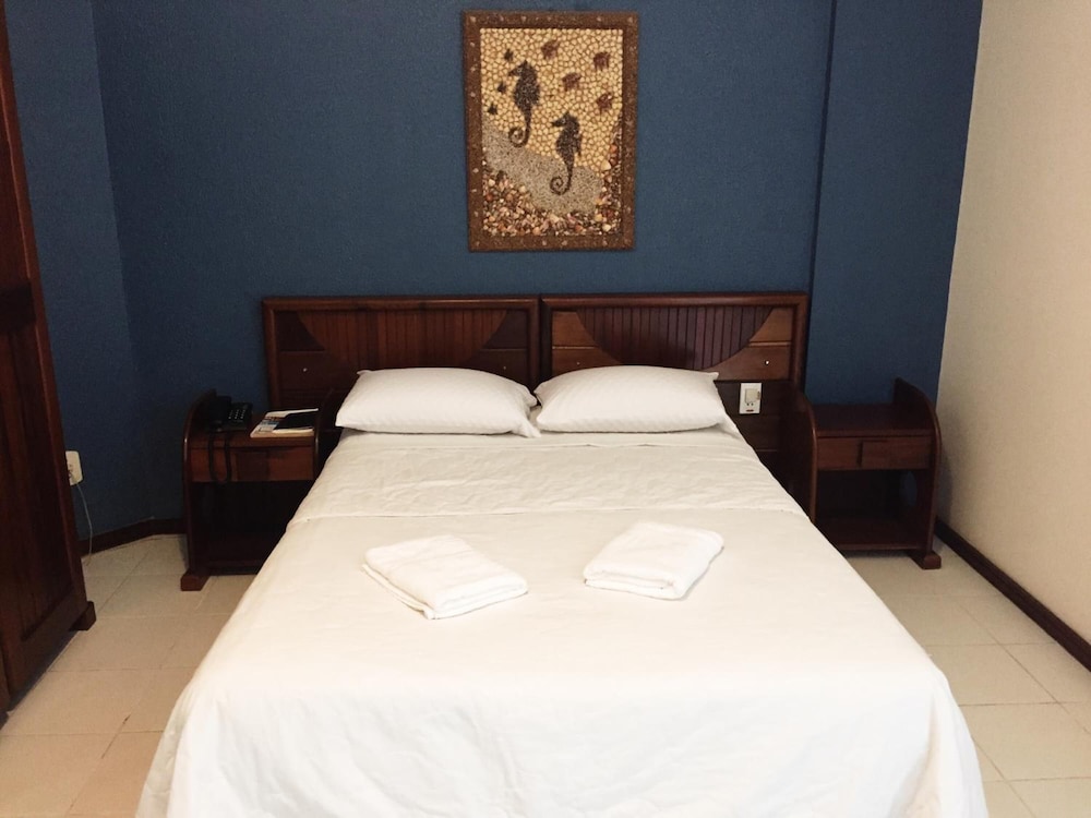 Machados Plaza Hotel 11/55