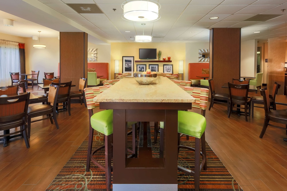 Hampton Inn Memphis-Walnut Grove/Baptist Hospital East 29/41