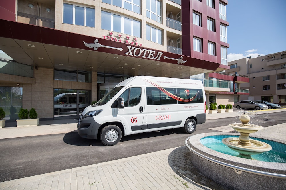 Grami Hotel Sofia 44/50