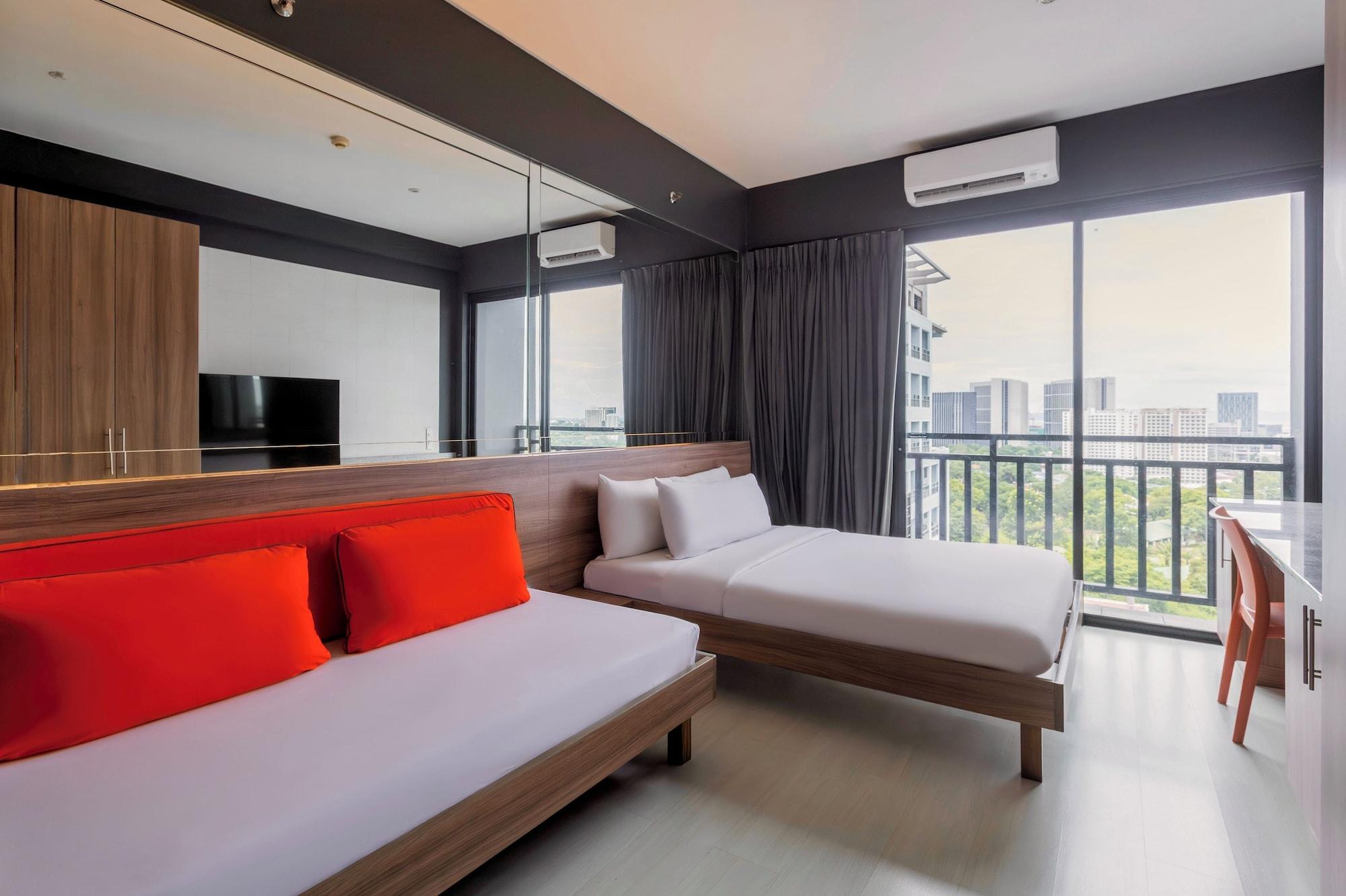 غرفة بسرير كوين بشرفة، Azumi Boutique Hotel 4/10
