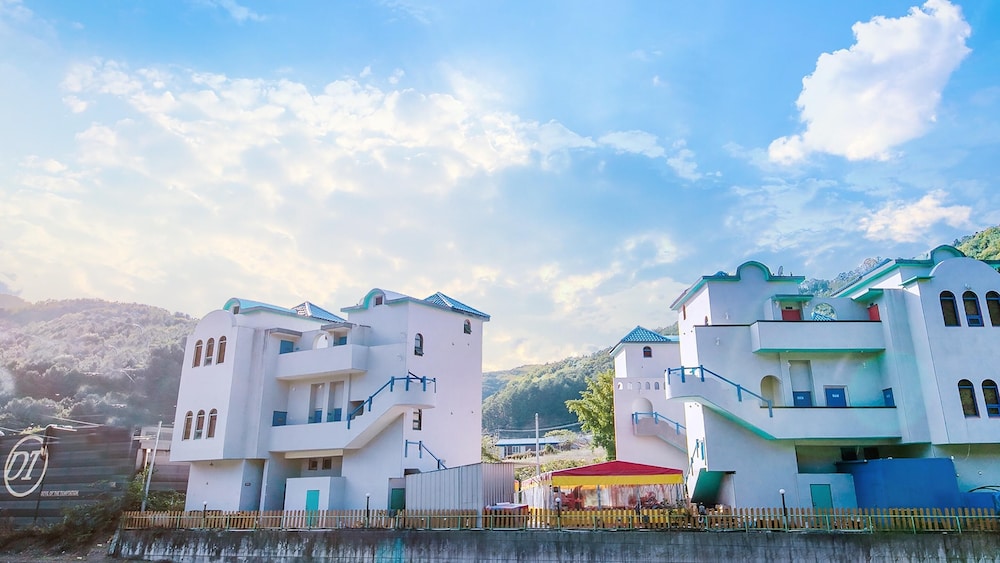 Chuncheon The Vishop Pension 2/49
