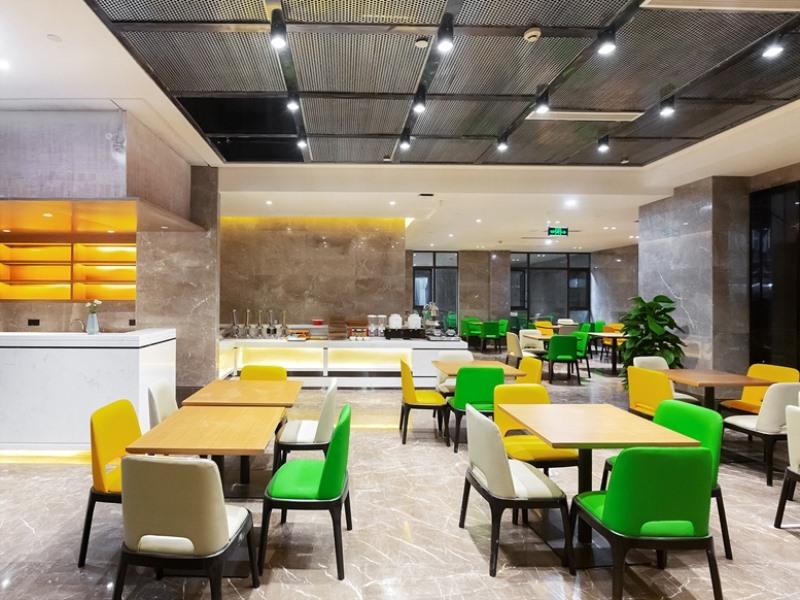 GreenTree Eastern Chongqing Jiefangbei Children's Hospital Hotel 58/65