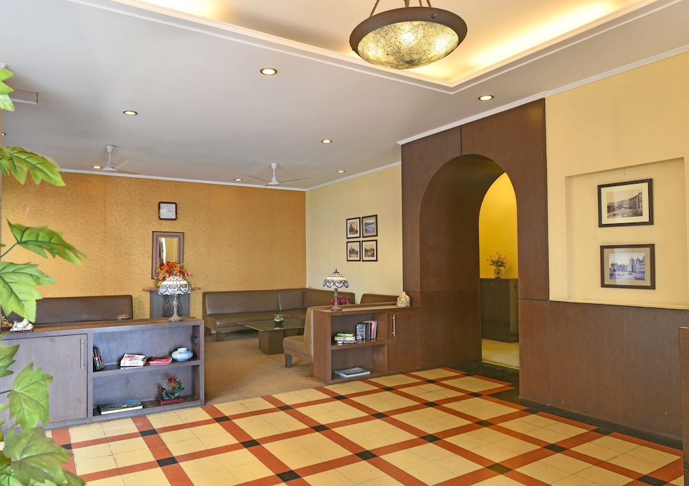 Sea Green Hotel 3/50