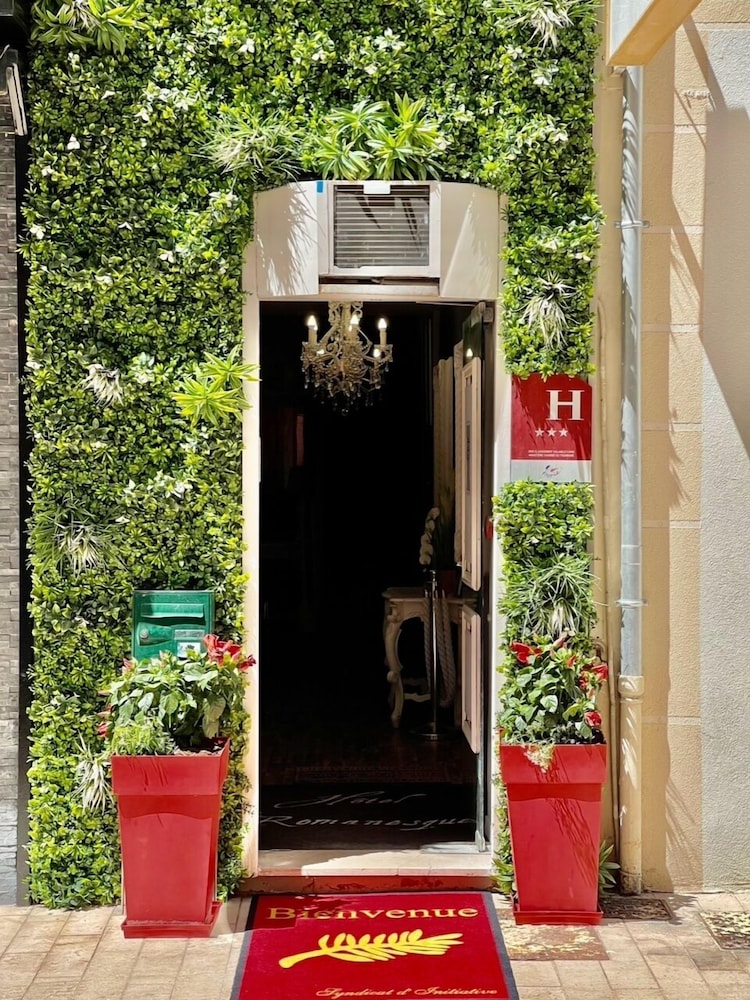 Azur Cannes Le Romanesque 4/57