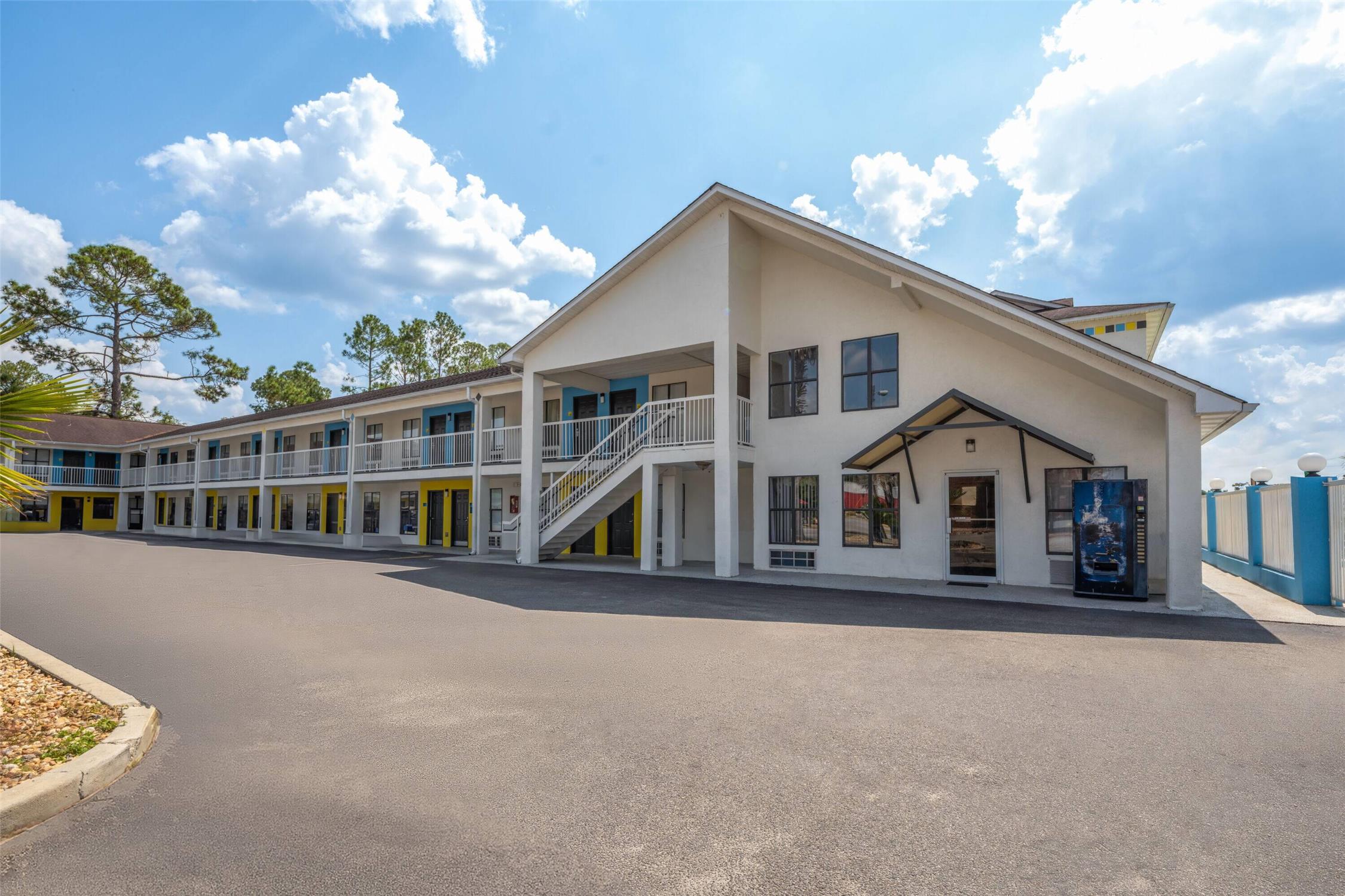 Days Inn by Wyndham Alma 8/41