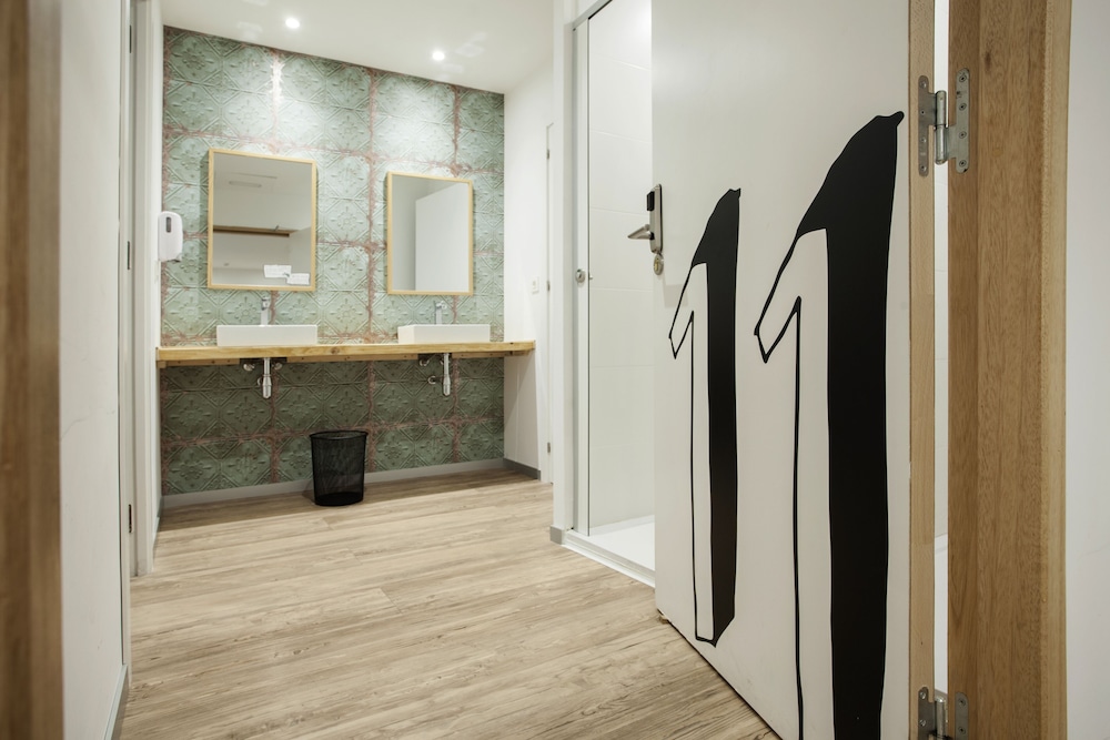 Koba Hostel 32/75