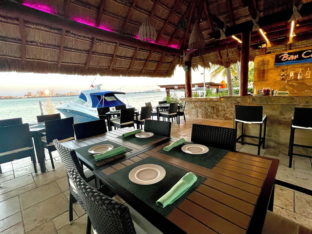 Sina Suites Cancun - Adults Only 30/42