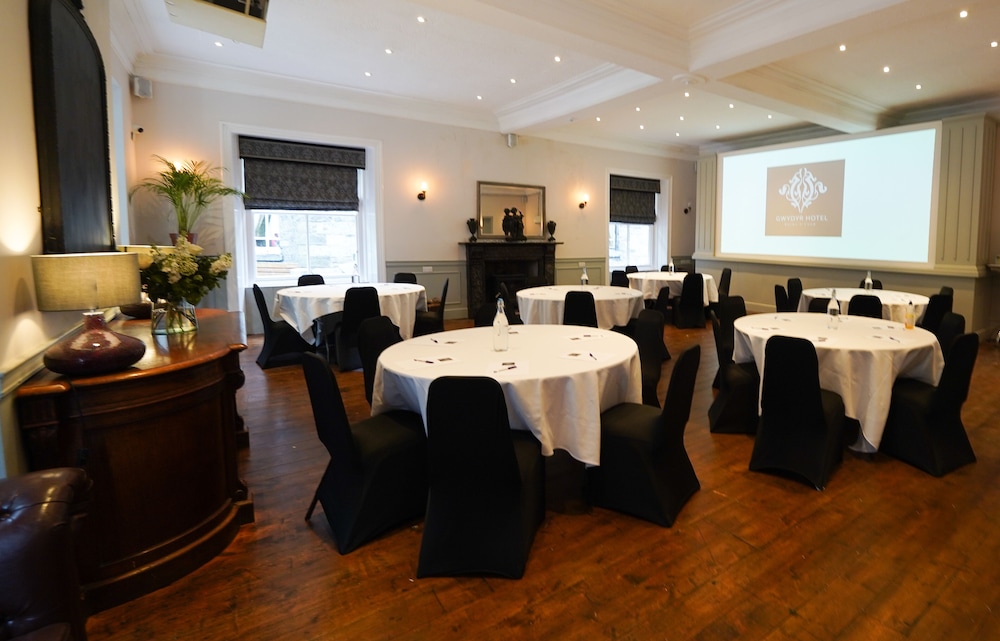 Gwydyr Hotel 45/50