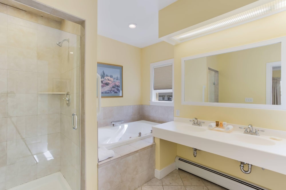 The Palmer House Resort, an Ascend Collection Hotel 48/50