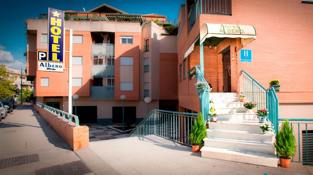Hotel Albero 1/22