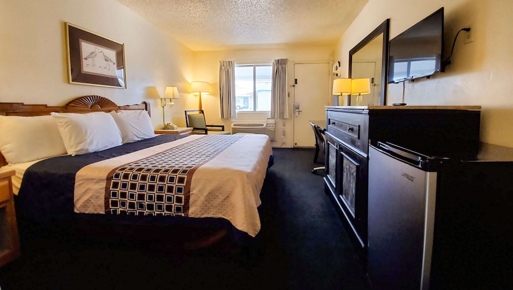 Magnuson Hotel Sierra Vista 21/36