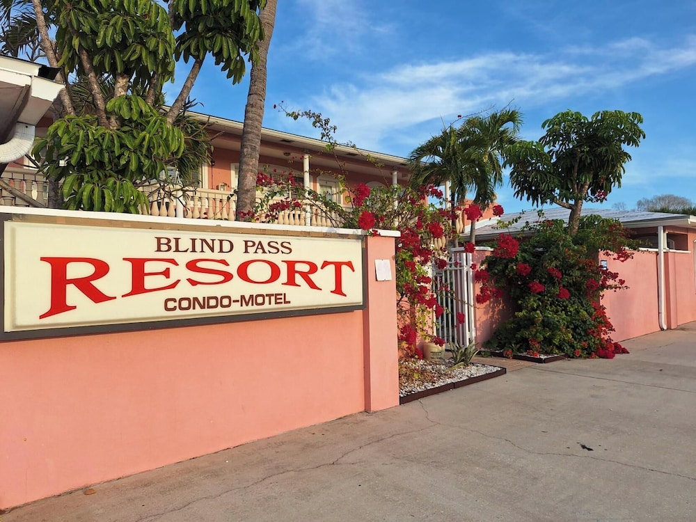 Blind Pass Resort 6/72