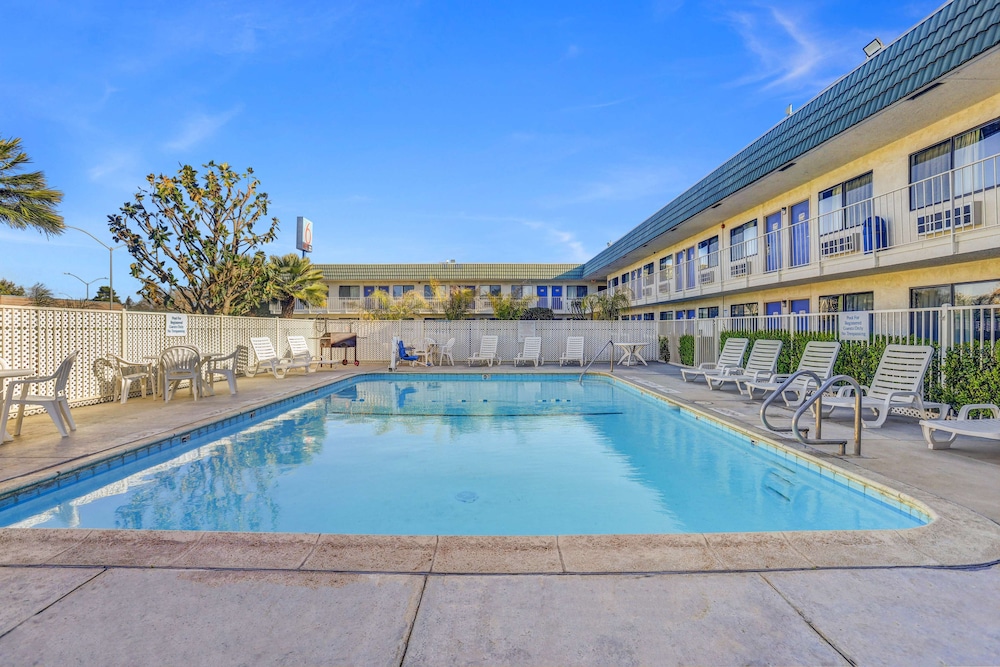Motel6 King City, CA 33/41