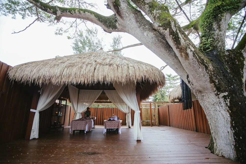 Sand & Sandals Desaru Beach Resort & Spa 46/49