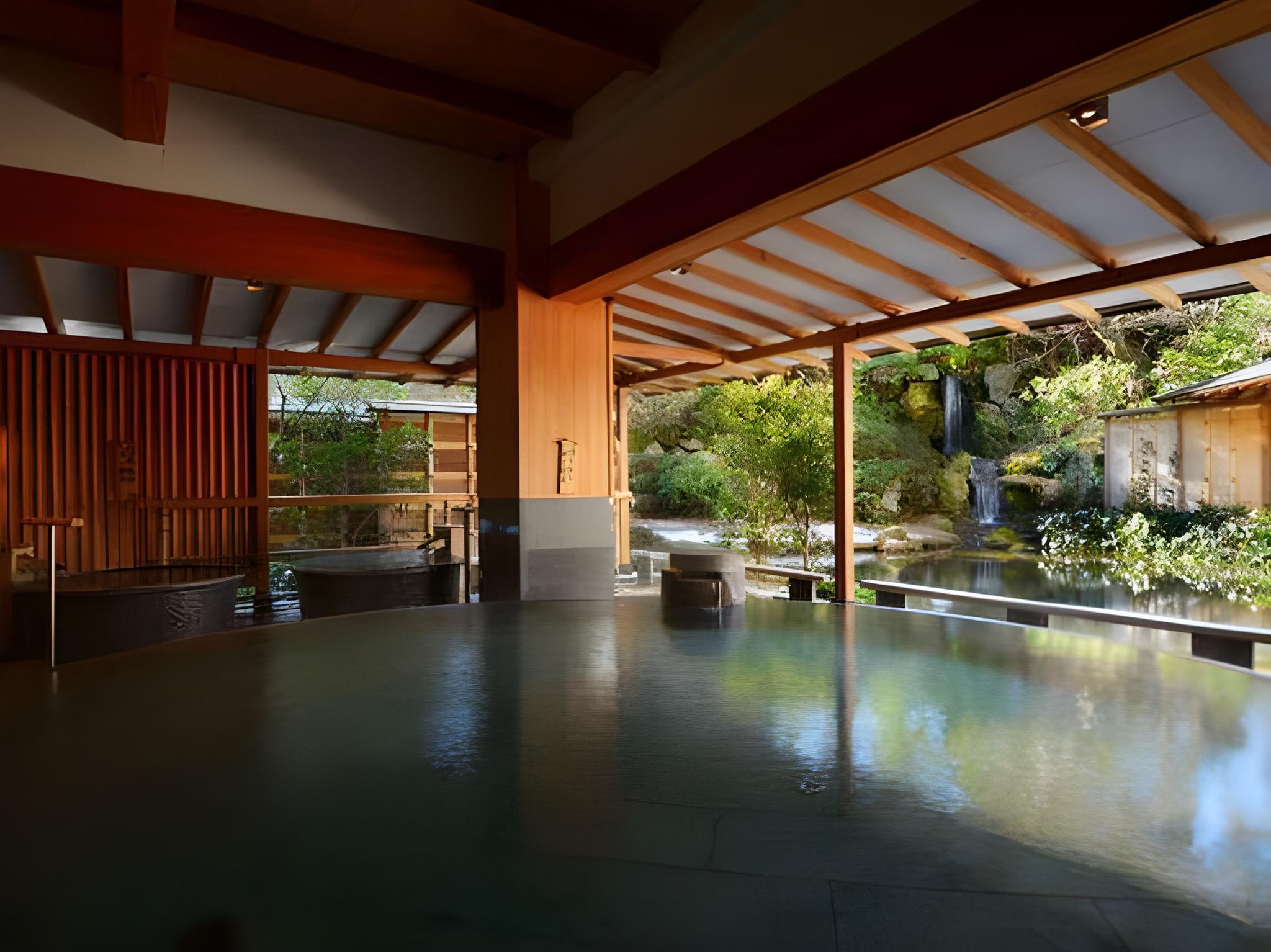 HOTEL NEW MITOYA 26/52