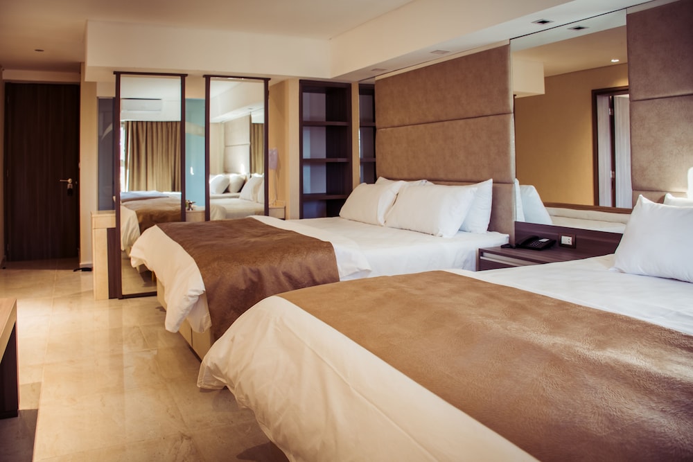 Eleton Resort Spa 24/74