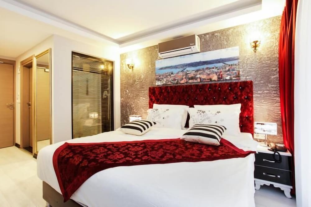 Taksim Doorway Suites - Adults Only 6/25
