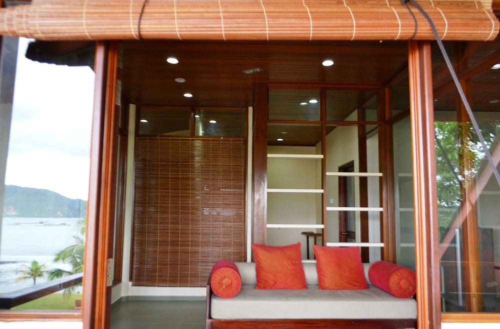 The Ocean Residence 2/47