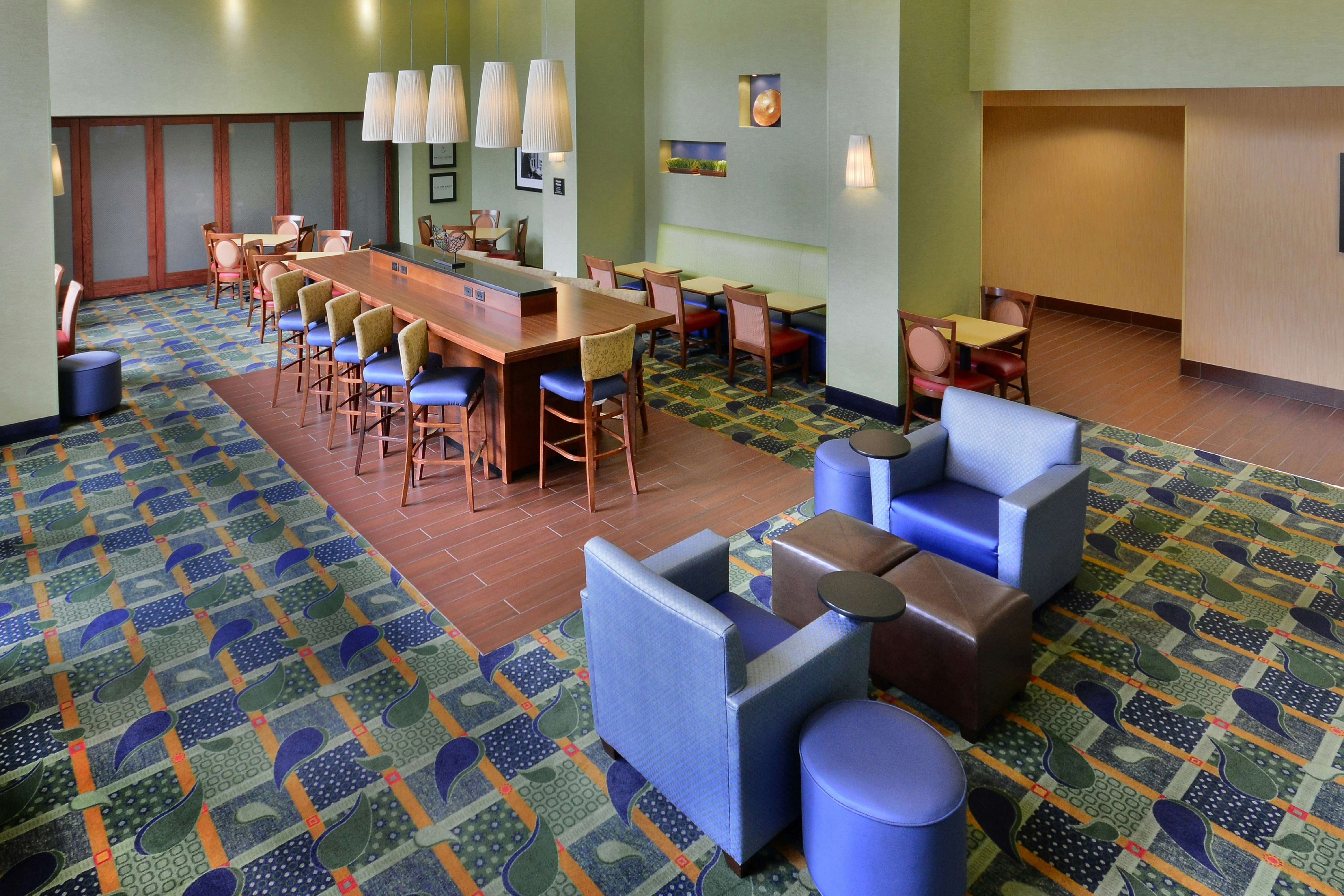 Hampton Inn Suites Durham North I85 37/53