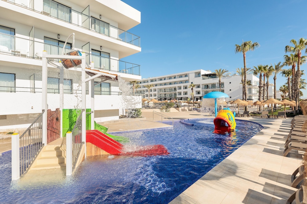 Oasis Tropical Mojacar 66/72