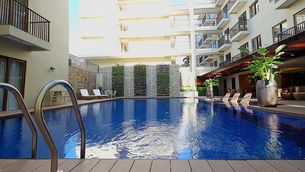 Altabriza Resort Boracay 43/50