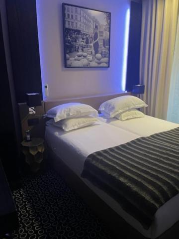 غرفة ديلوكس مفردة، Elysees Paris 4/7