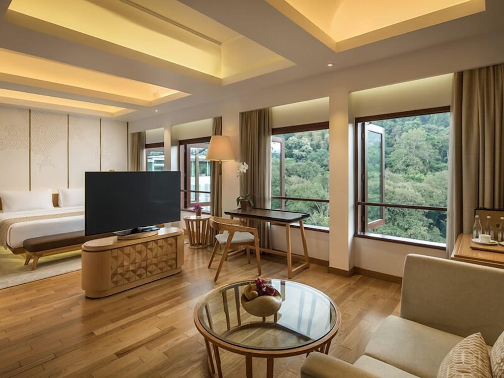 Padma Hotel Bandung 43/66