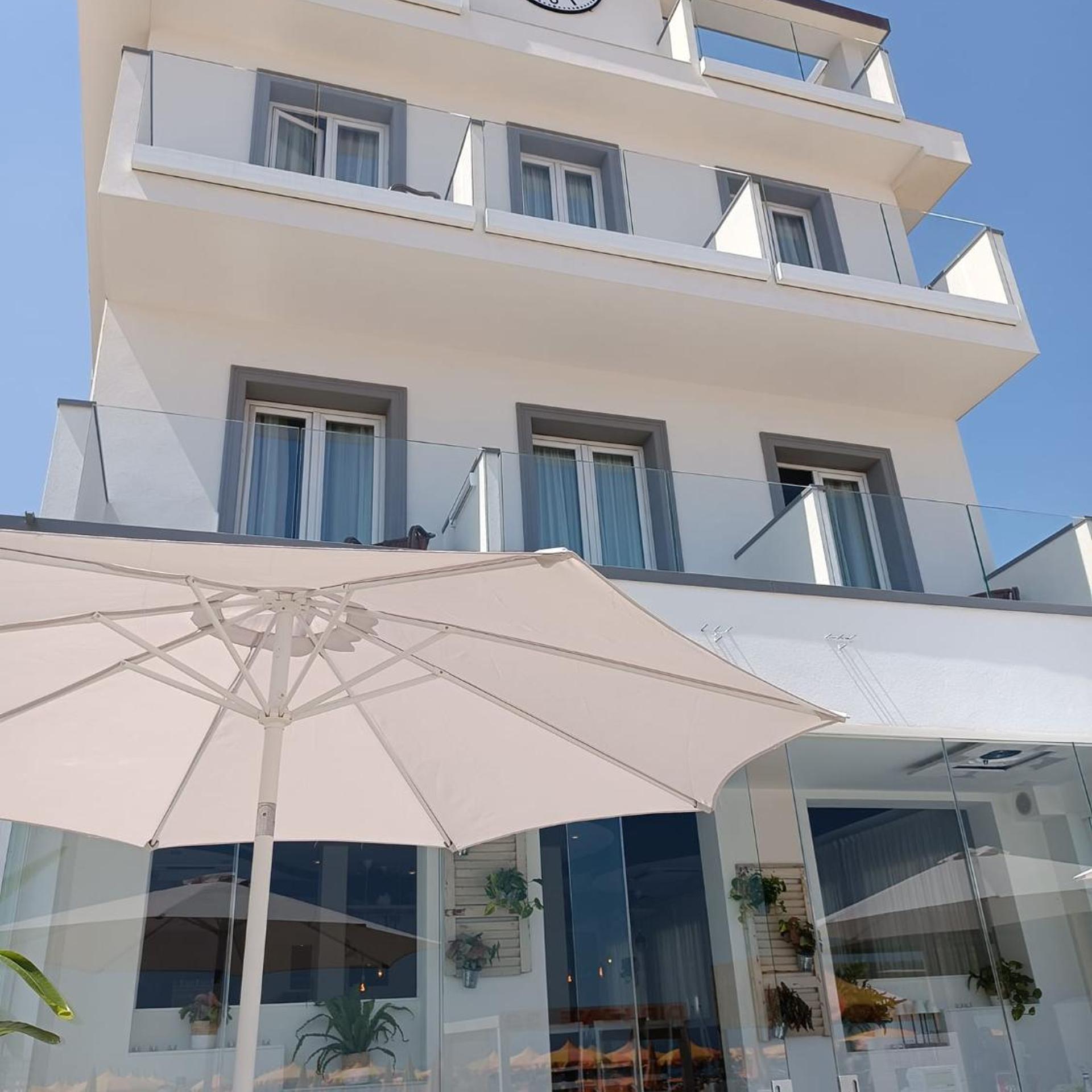 Hotel Brienz 1/50
