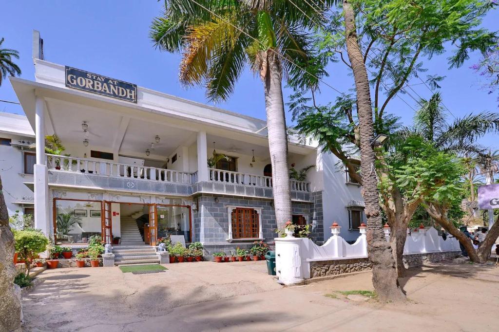 Oyo 6549 Hotel Gorbandh 7/47