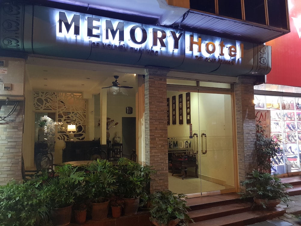 Memory Hotel 2/65