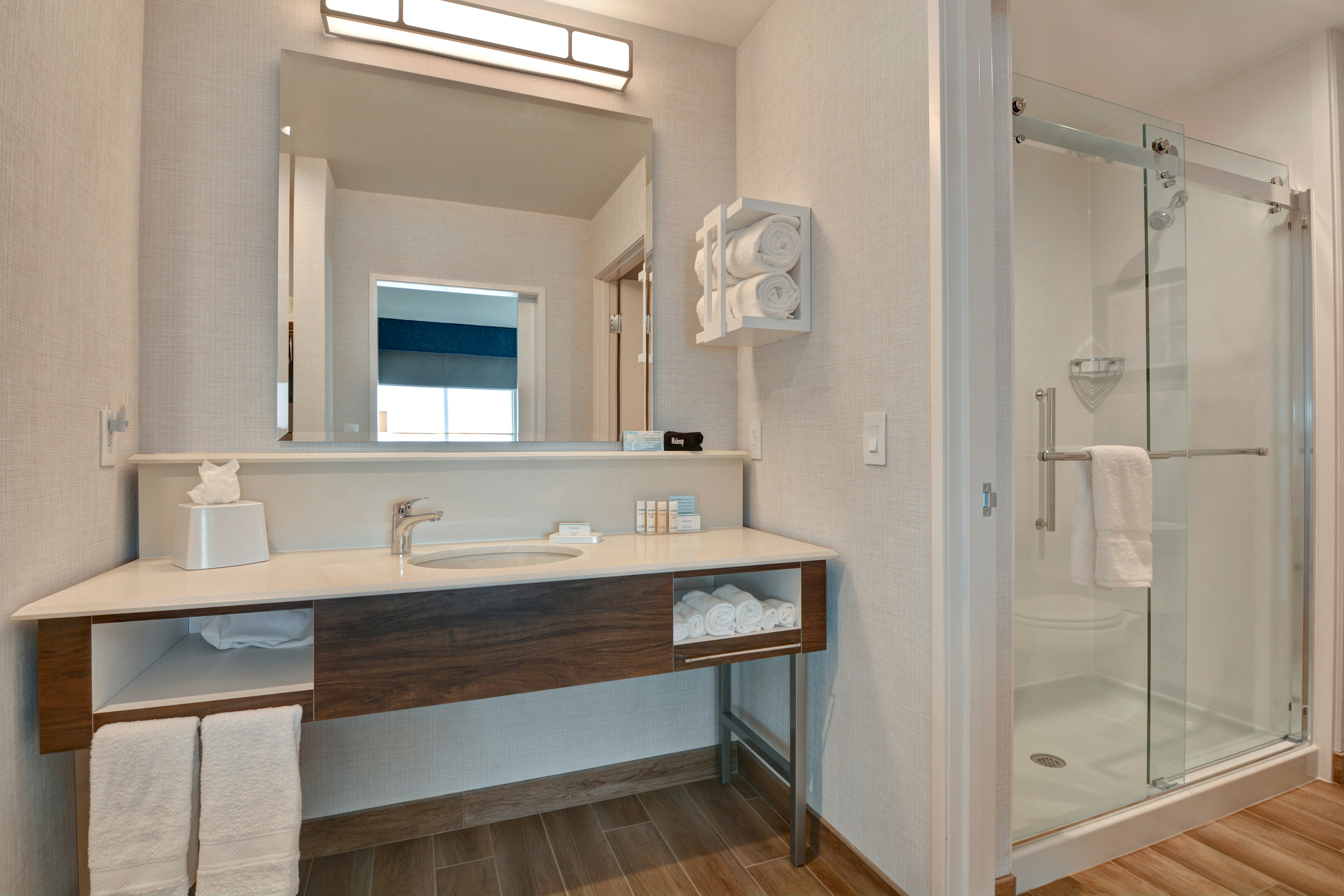 Suite, King Bed, Accessible, Hampton Inn & Suites Nashville Downtown Capitol View, Tn 2/2