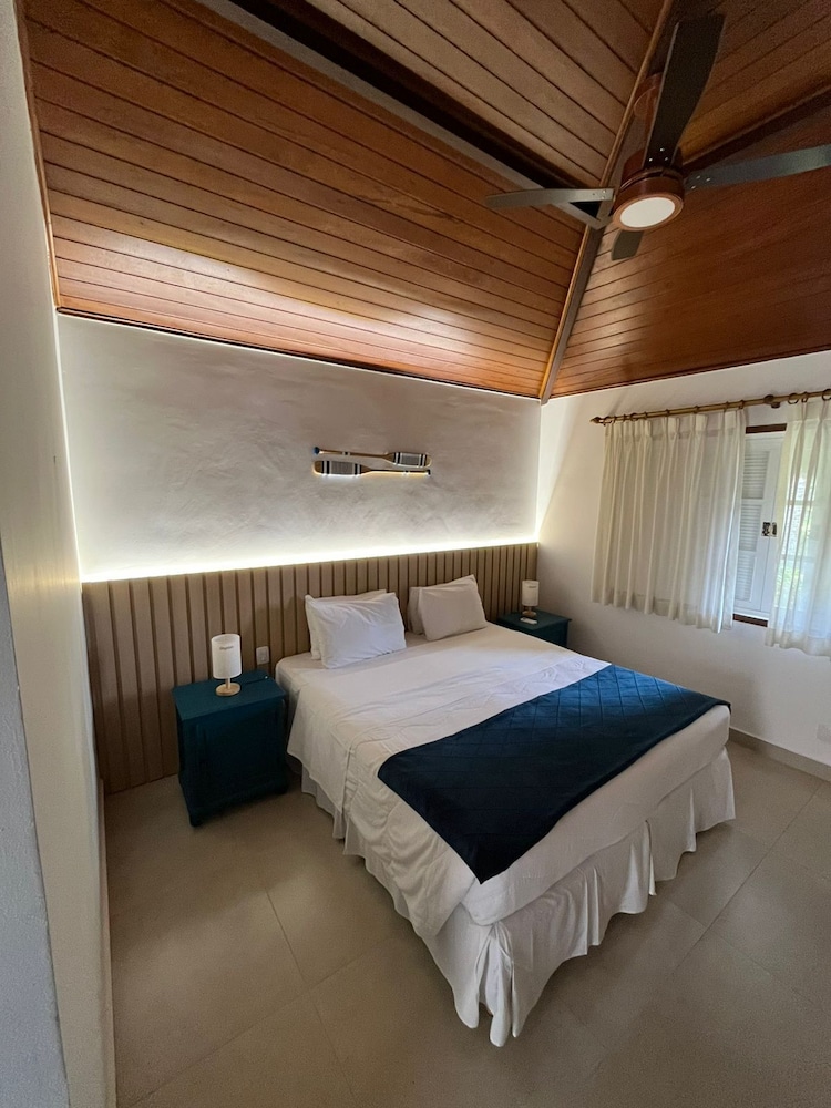 ROOM, DOUBLE OR TWIN BED, SEA VIEW