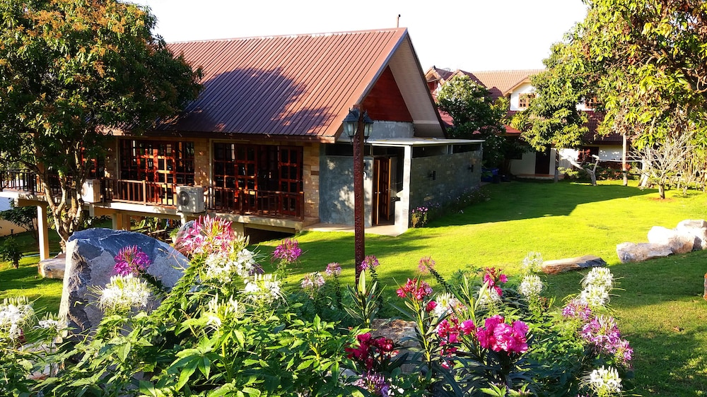Kirirath Resort 64/66