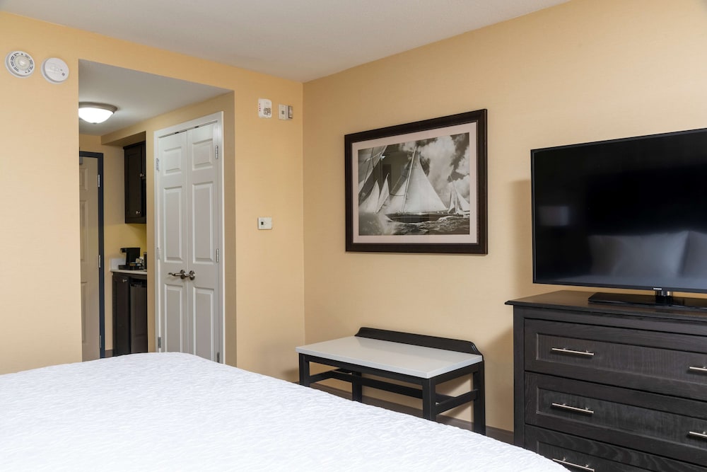 Hampton Inn Holland 14/55