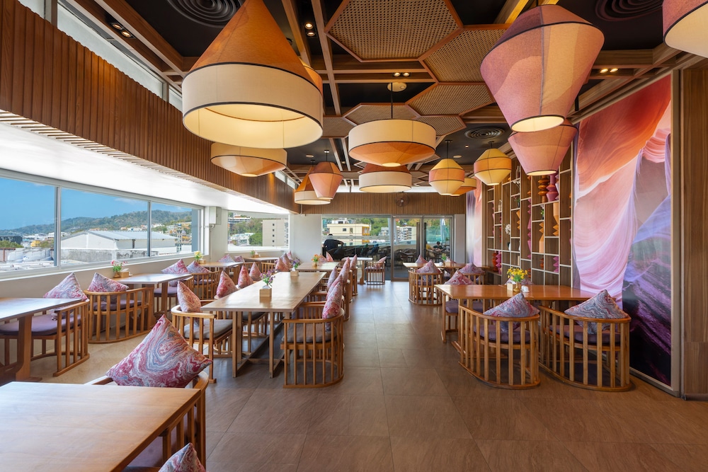 Mercure Phuket Patong Journeyhub 37/50