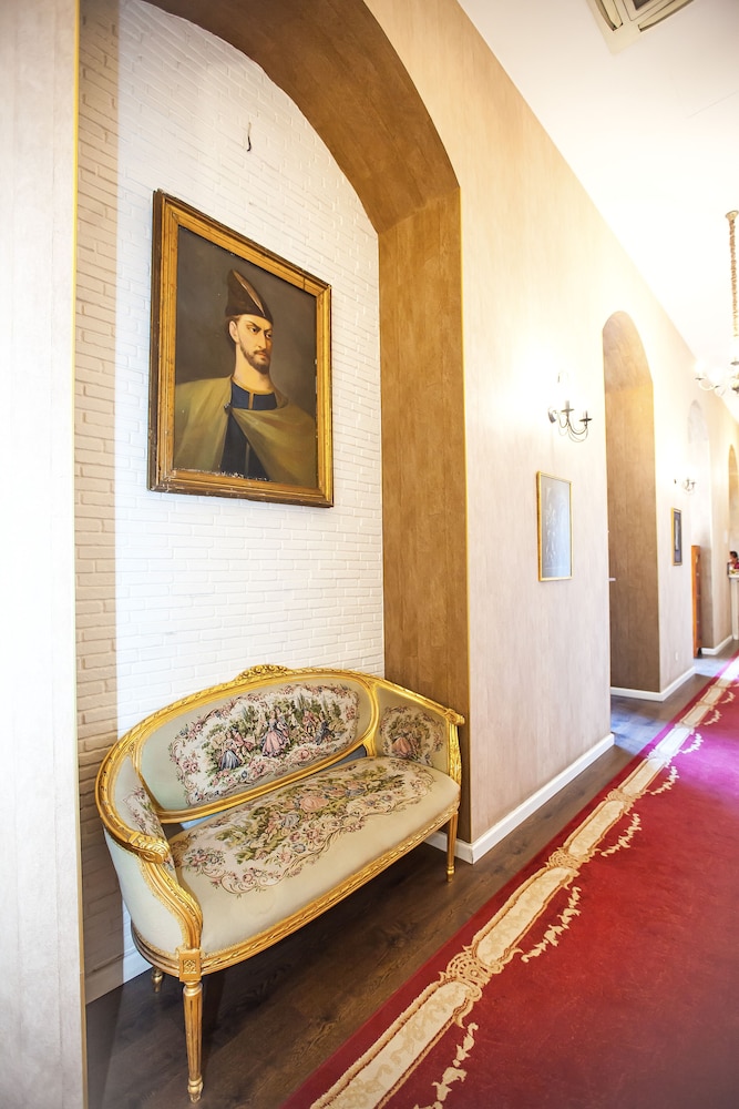 Hotel Rustaveli 24/50