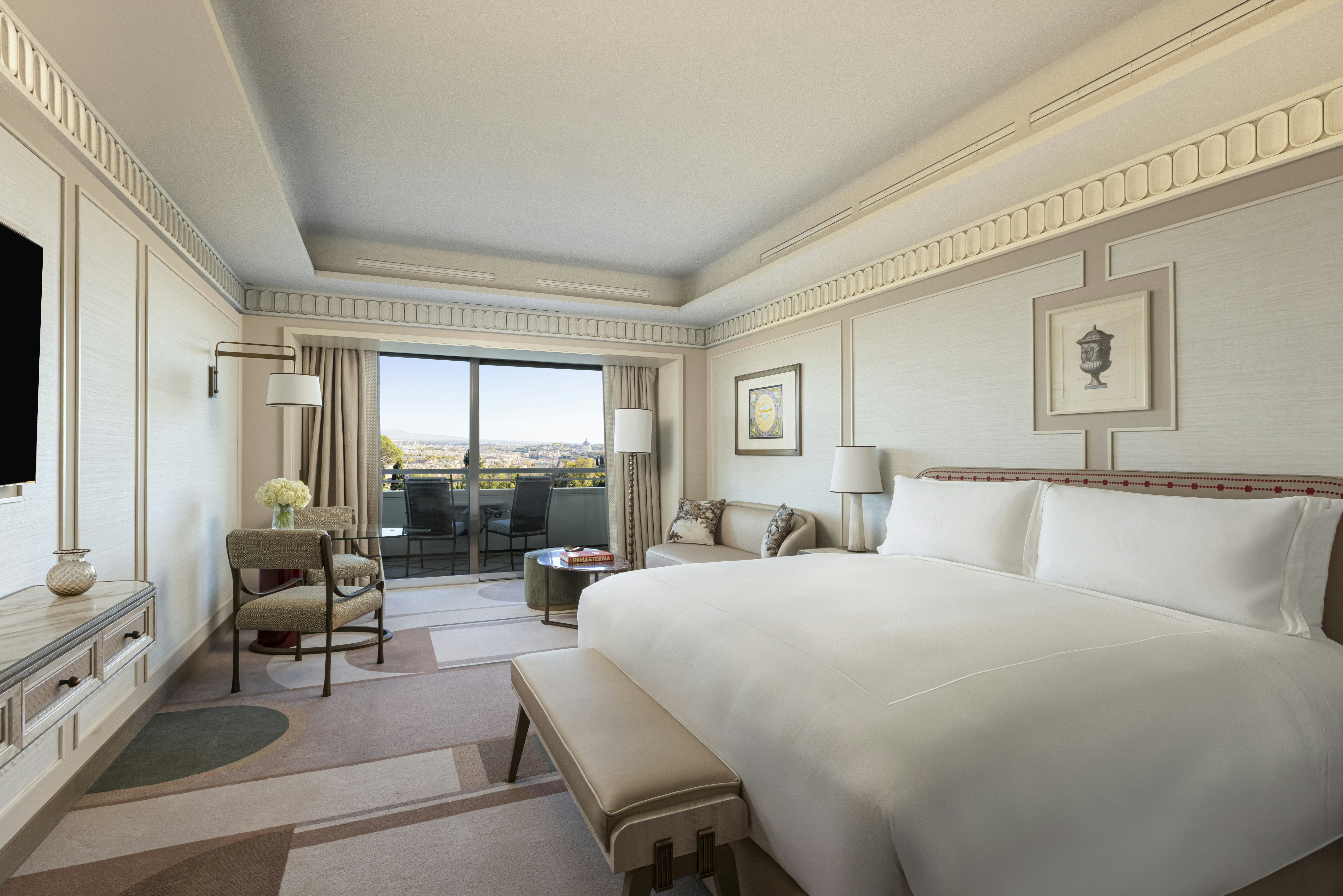 Imperial, Premier, King Bed