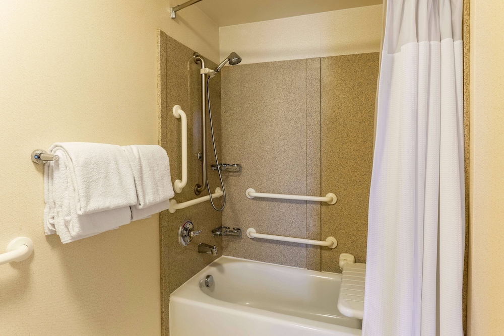 Springhill Suites Boulder Longmont 11/42
